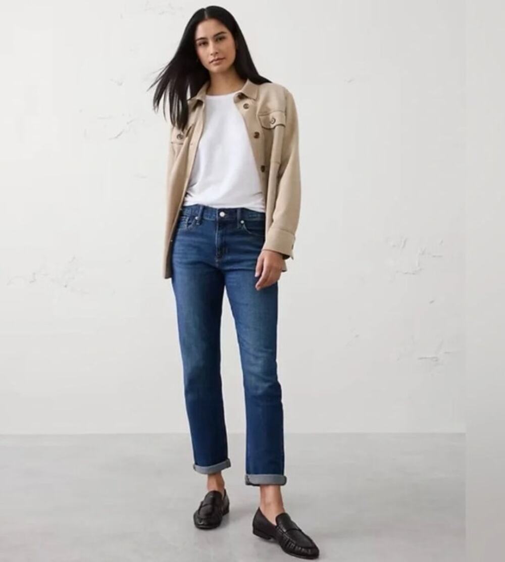 Banana Republic Girlfriend mid rise jean size 29 / 8P Rinse (dark wash)